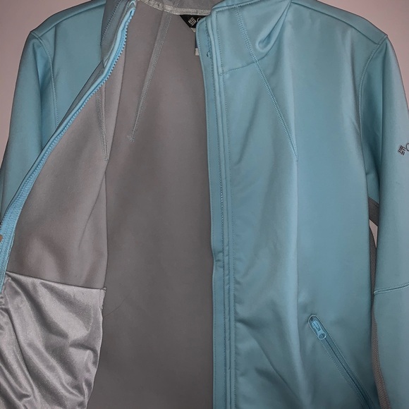 Columbia Soft Shell Jacket - Picture 6 of 8
